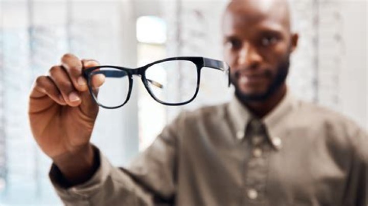 Are eyeglasses donations tax deductible?