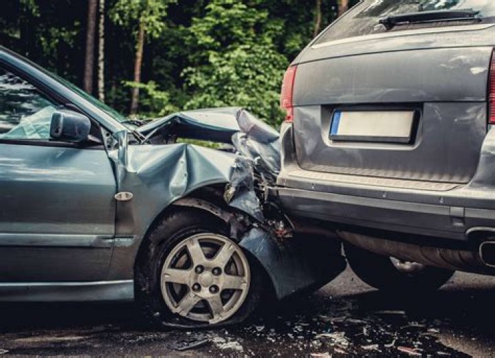Can a car be totaled for cosmetic damage?