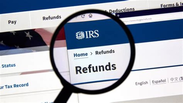 Can a federal tax refund be seized by the IRS?