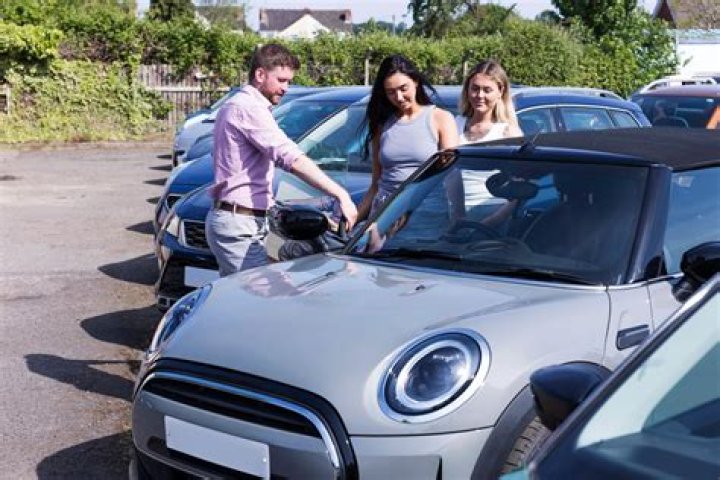 Can I take my new car home without insurance?