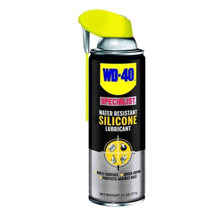 Can I use WD 40 silicone on my treadmill?