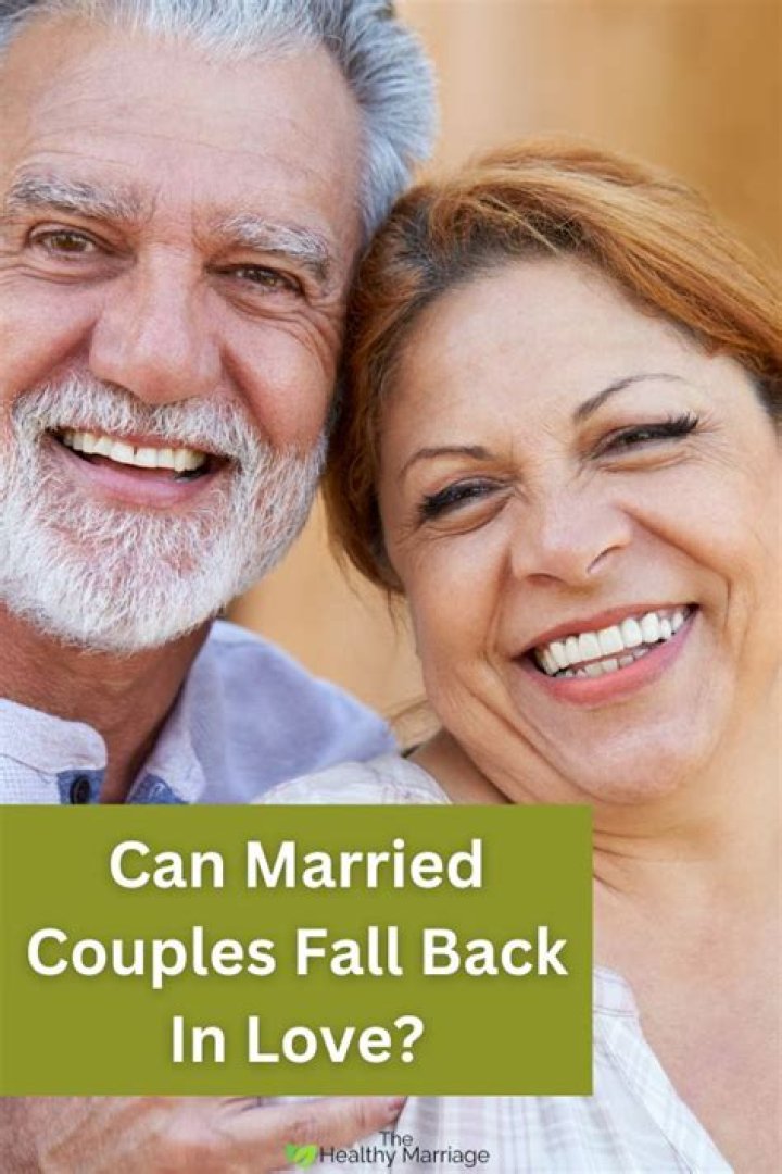 Can married couples have the same credit card?