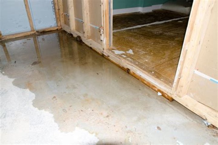 Can water leak cause structural damage?