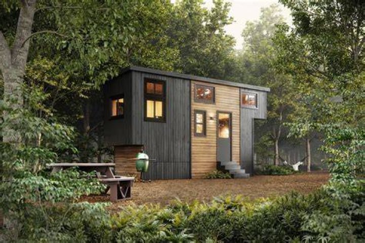 Can you buy a house with 1 person?