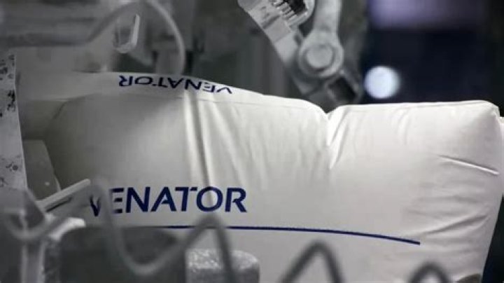 Did the Venator buy Huntsman?