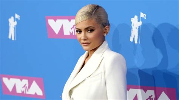 Do celebrities pay insurance?