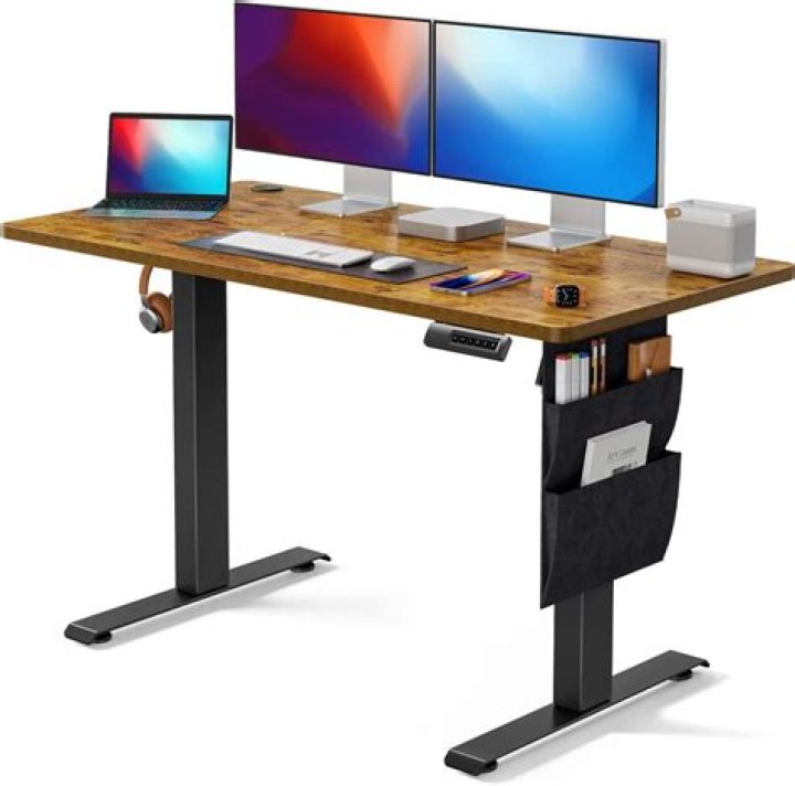 Do hot desks work?