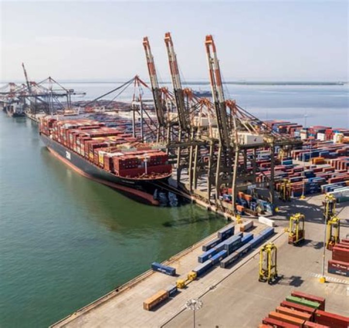 Does Guatemala have a port?
