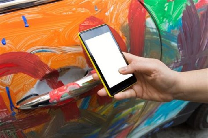 Does insurance cover someone vandalizing your car?