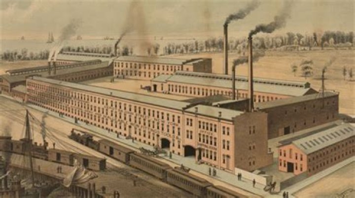 How did industry change during ww2?
