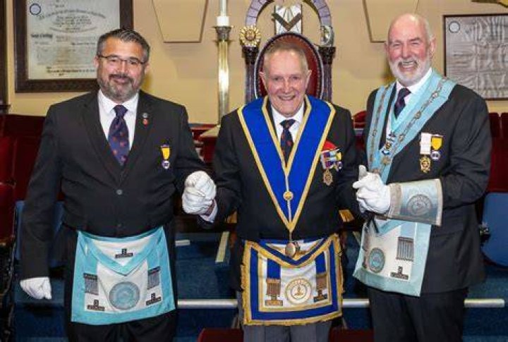 How do you become a fraternal organization?