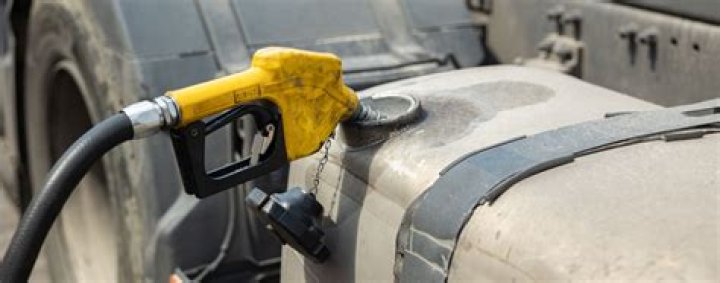 How much do trucking companies spend on fuel?