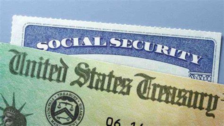 How much does a 70 year old get in Social Security?