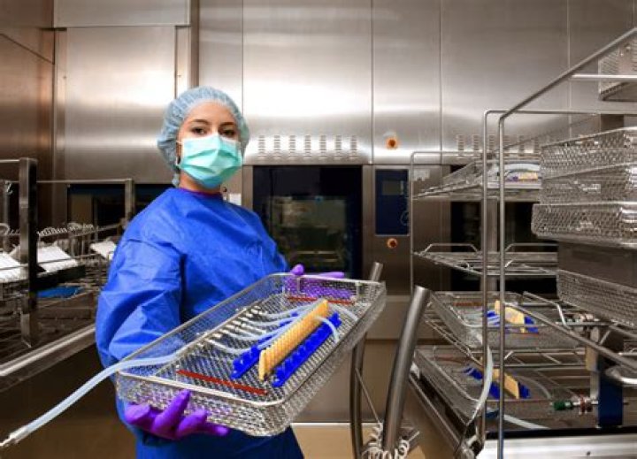 How much does a sterile processing technician make in California?
