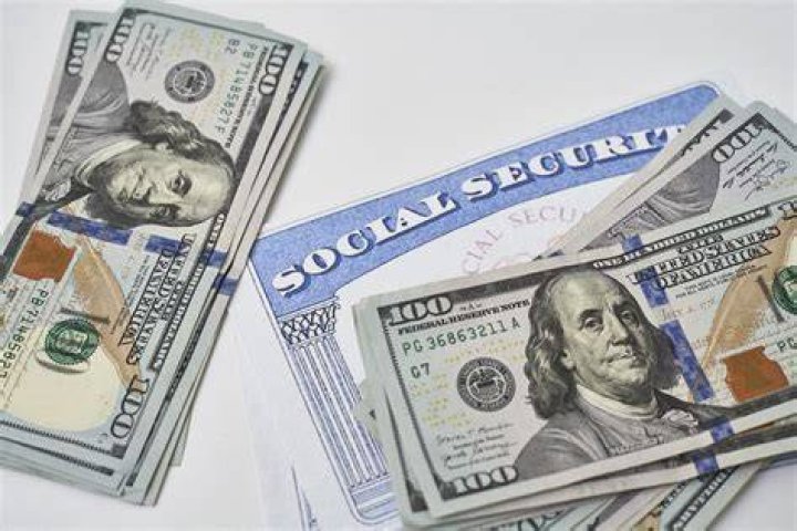 How much does disability pay per month in Florida?