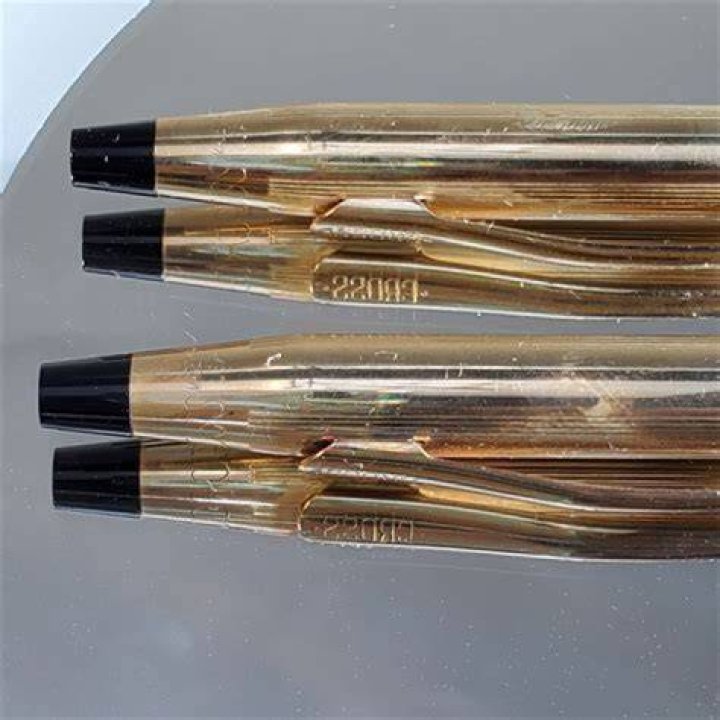 How much gold in a Cross gold filled pen?