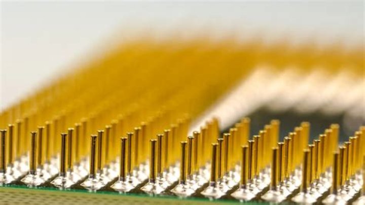How much gold is in a harddrive?
