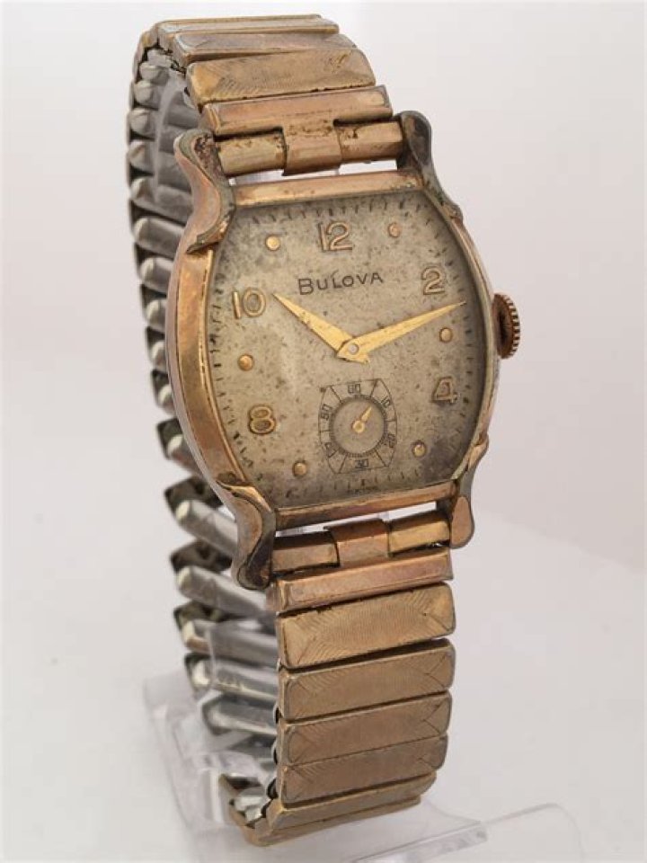 How much is a gold Bulova watch worth?