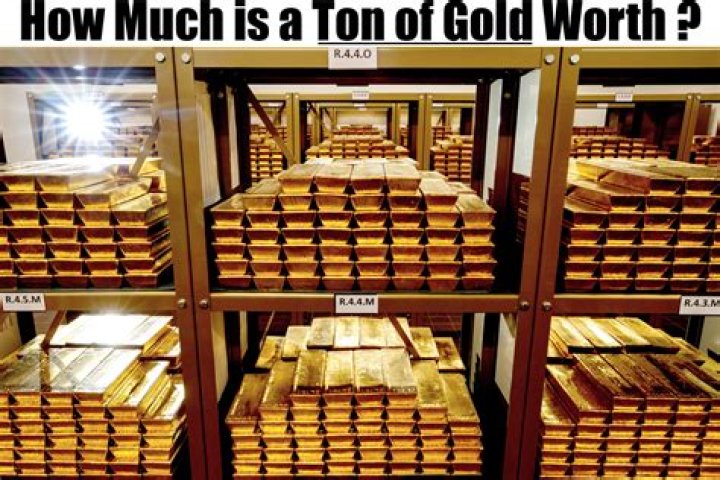 How much is a ton of gold worth 2020?