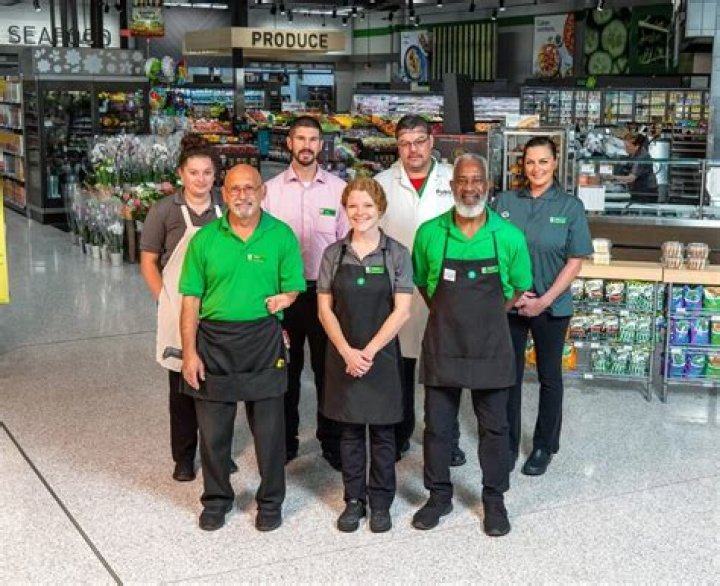 How old do you have to be to work at Publix in Florida?