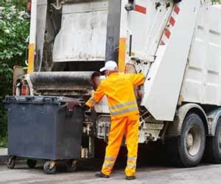 Is a garbage man a good career?