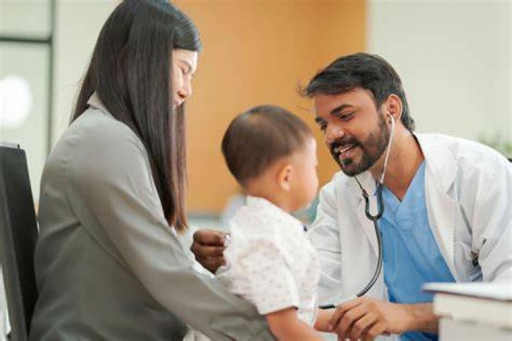 Is a medical doctor who specialized in treating mental and emotional disorders?