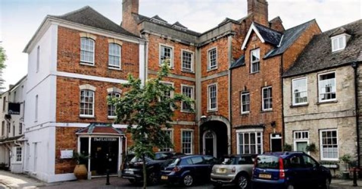 Is Gloucestershire posh?