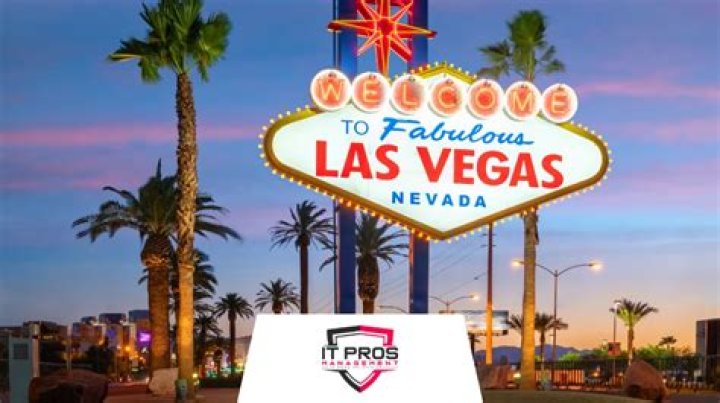 What are the biggest industries in Las Vegas?
