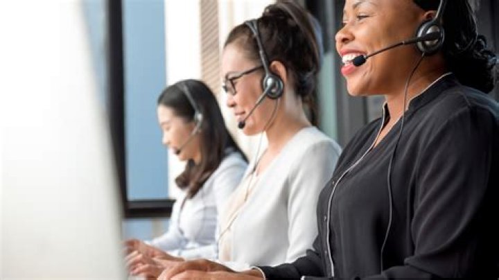 What are the things that call center agents do?