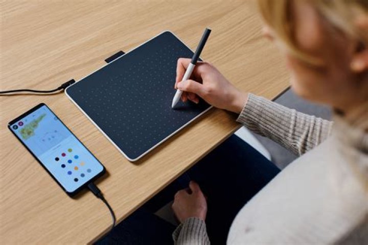 What can I do with a pen tablet?