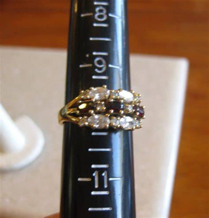What does it mean when a ring says 14k HGE?