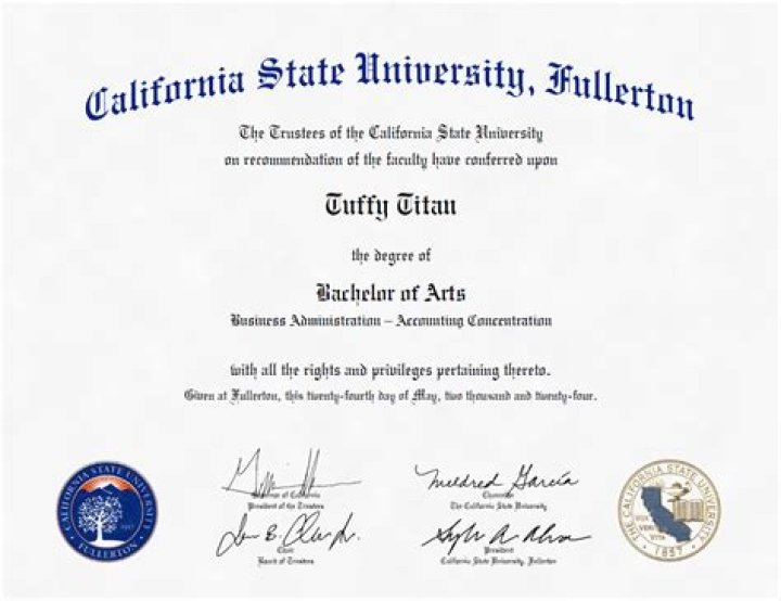 What does registrar mean in college?