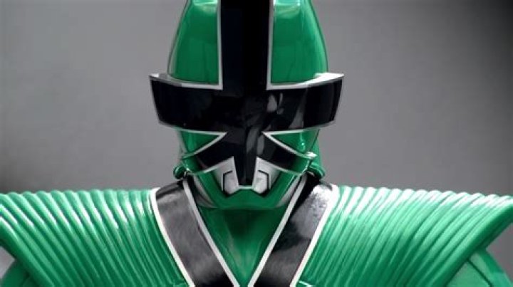 What element is the Green Samurai Ranger?