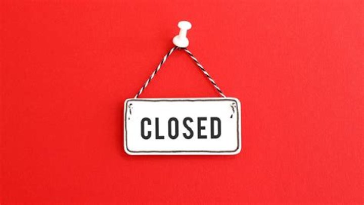 What happens if I close my oldest checking account?