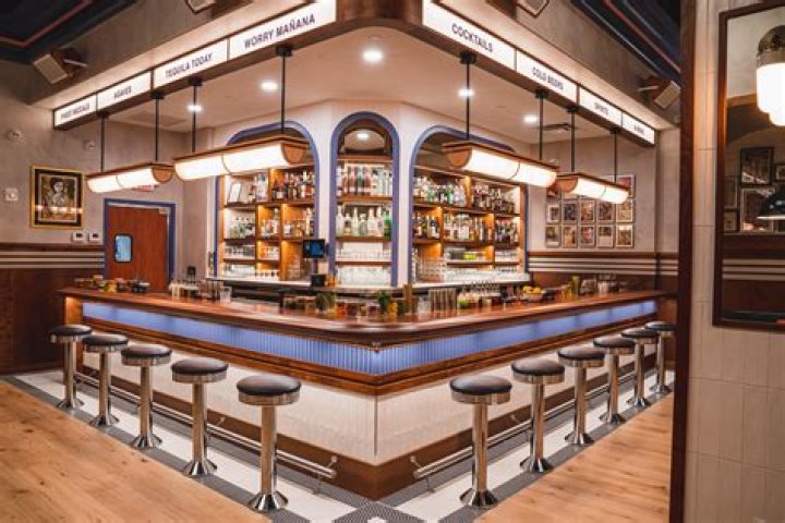 What is a bar in a restaurant?