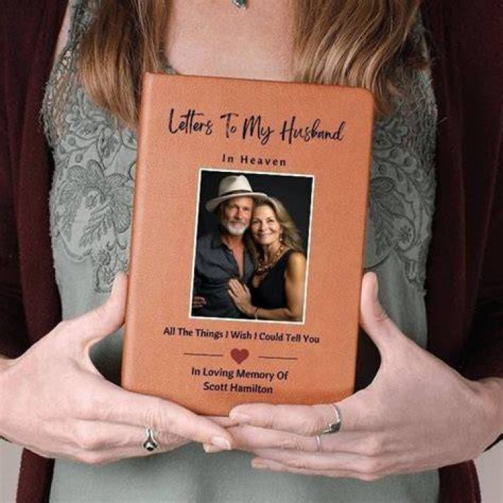 What is a good gift for a widower?