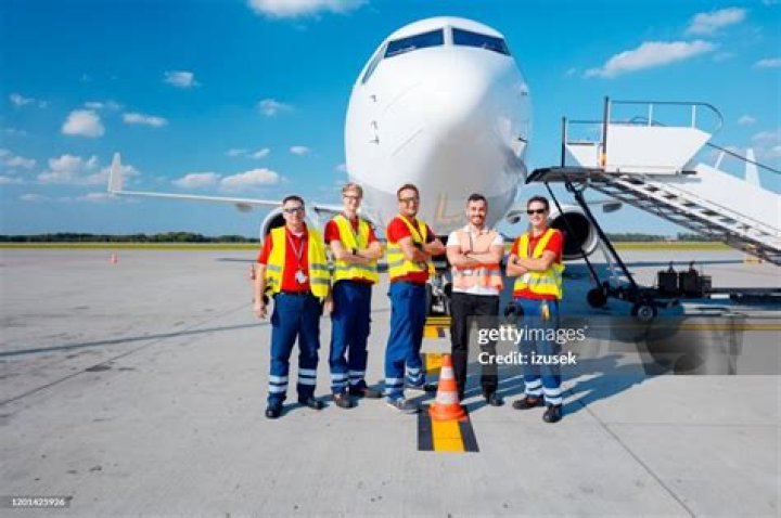 What is airport ground crew called?