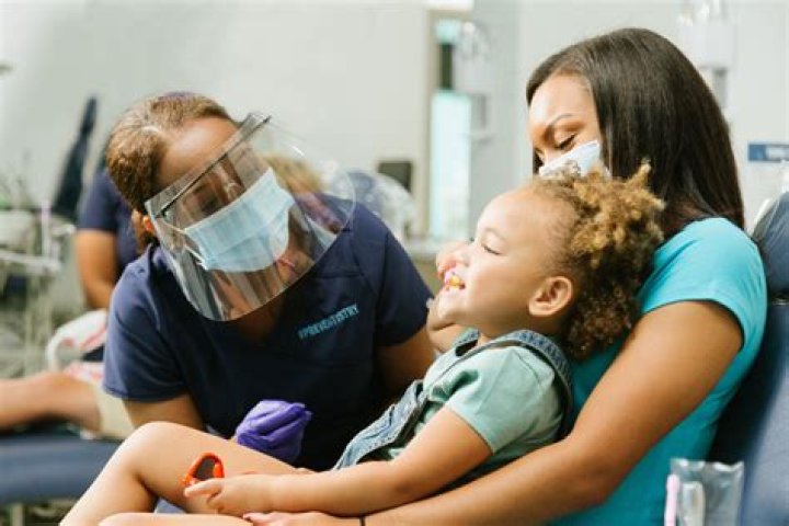 What is the benefit of a dentist?
