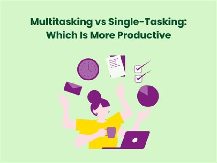 What is the difference between multitasking and single tasking?
