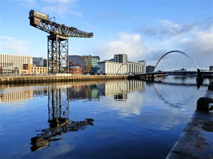 What is the River Clyde famous for?