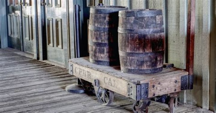 What was the first income tax in the United States?