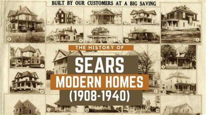 What year did Sears and Roebuck become just Sears?