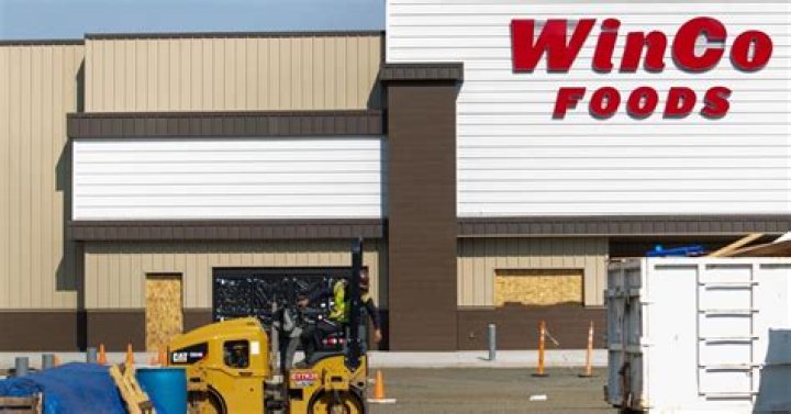 When did WinCo open in Spokane?