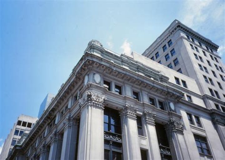 Who bought Life Insurance Company of Virginia?