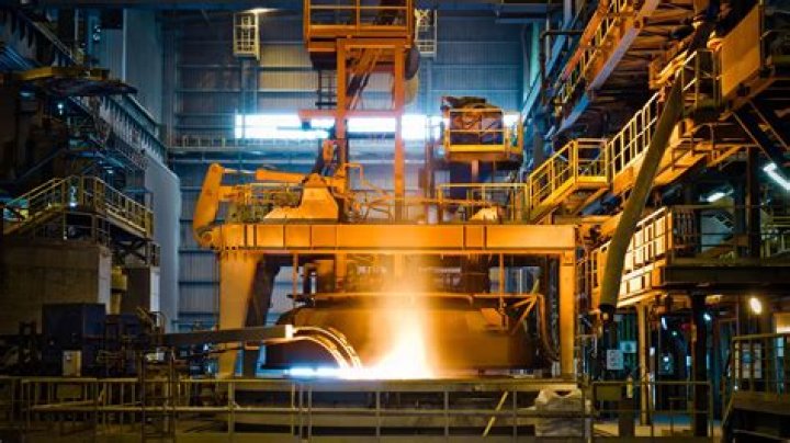 Who developed the steel industry in the US?