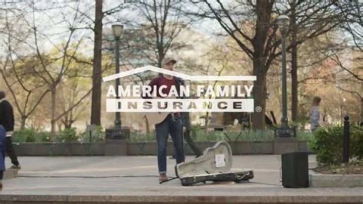 Who does the American Family Insurance commercial?