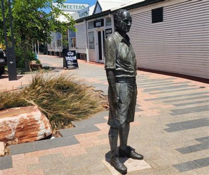 Who started pearling in Broome?