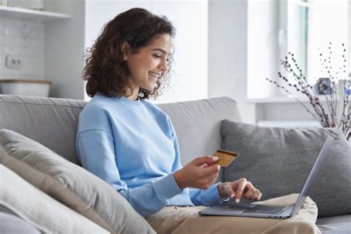 Why do people prefer online payments?