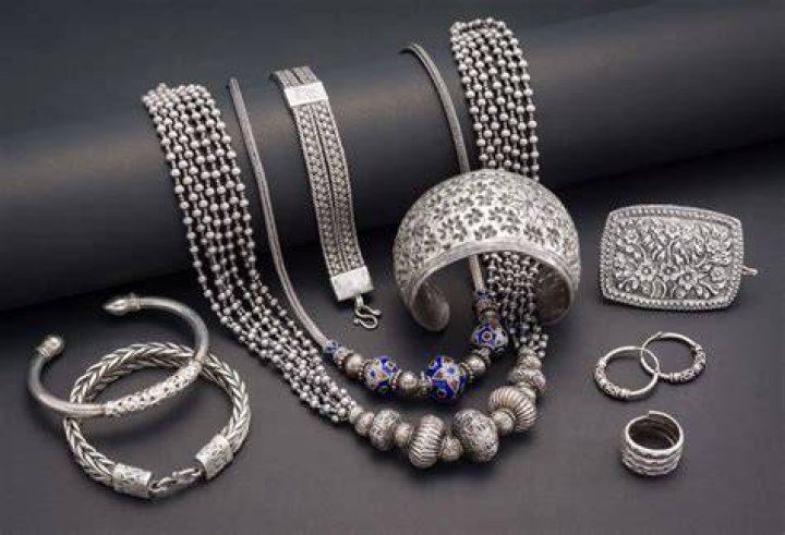 Why is silver used to make jewelry?